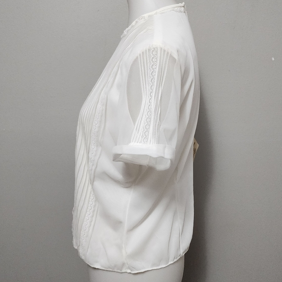 Vintage Pat MacKay 50s white pleated lace trim button back blouse size 36 - Picture 6 of 11